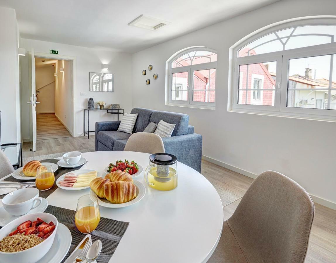 Porto Downtown Lovers Suites: Bombarda 451 Экстерьер фото